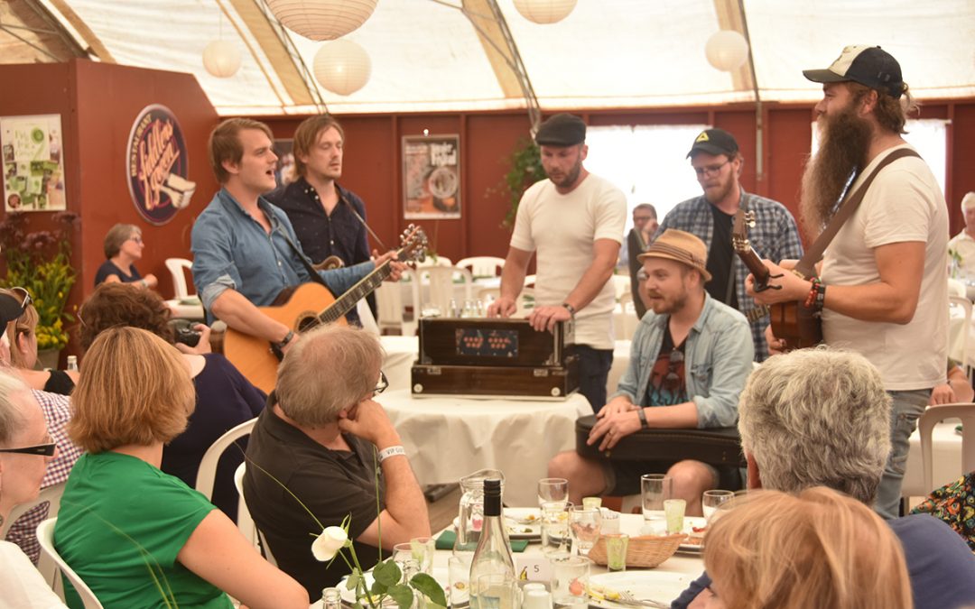 Internationalt spot på den danske folk- og rootsmusik